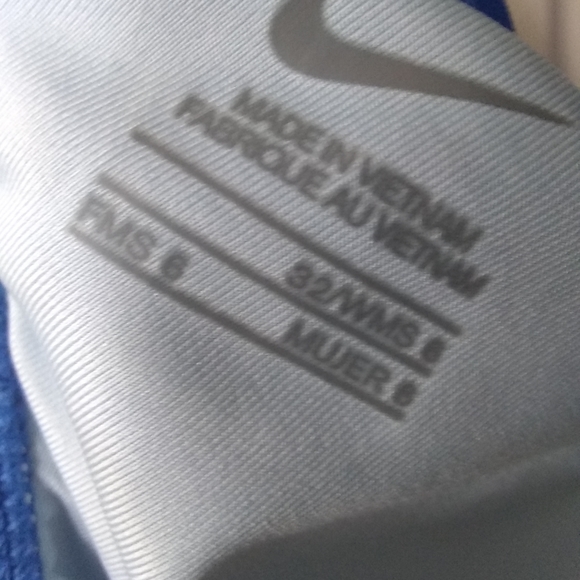 🏊♀️ Nike Fastback Swimsuit One Piece Swimsuit - Picture 3 of 9